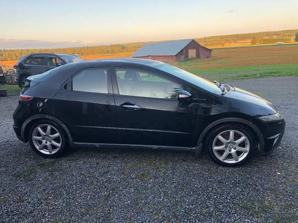 Honda Civic Töysä – foto 1