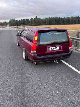Volvo V70 Саров