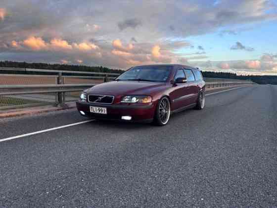 Volvo V70 Саров