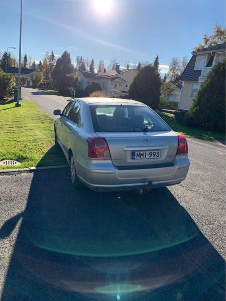 Toyota Avensis Торнио - изображение 4