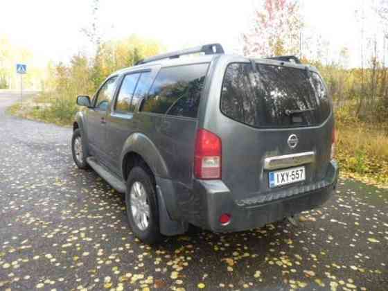 Nissan Pathfinder Tuusula
