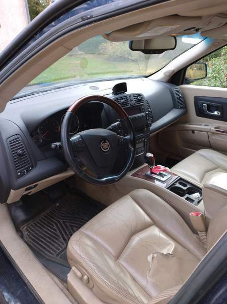 Cadillac SRX Raasepori - photo 2