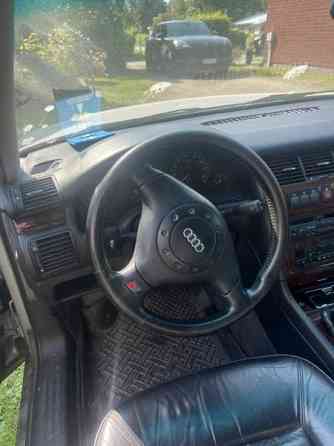 Audi A8 Йоэнсуу