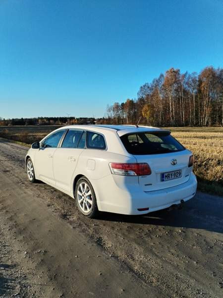 Toyota Avensis Kauhajoki - valokuva 3