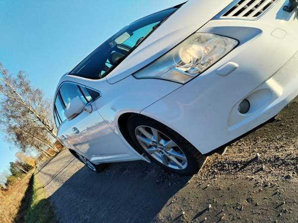 Toyota Avensis Kauhajoki - valokuva 7