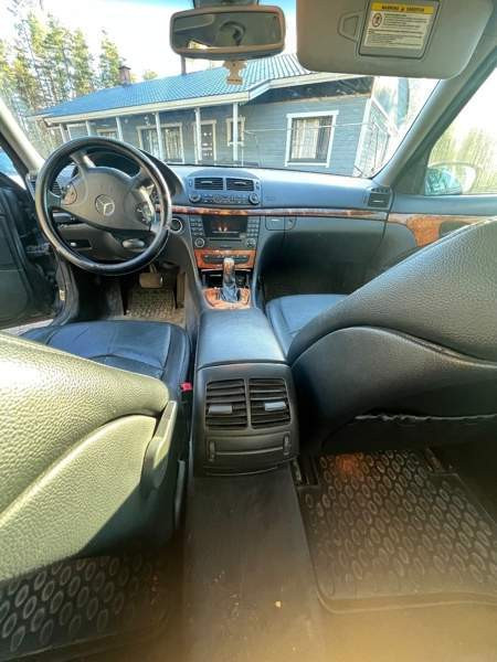 Mercedes-Benz E Kinnula - valokuva 5