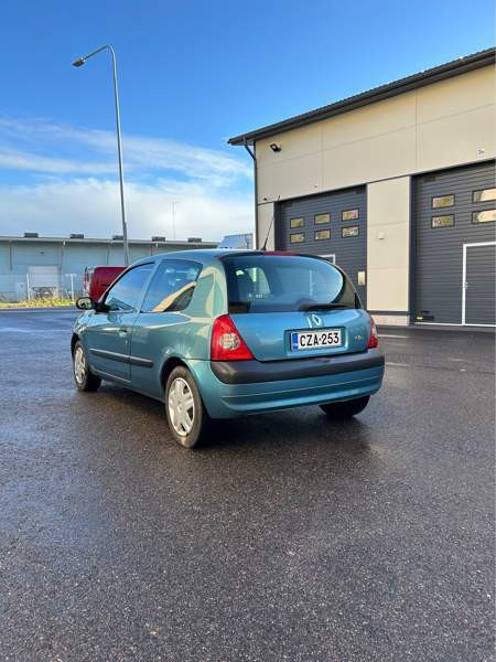 Renault Clio Vantaa - valokuva 3