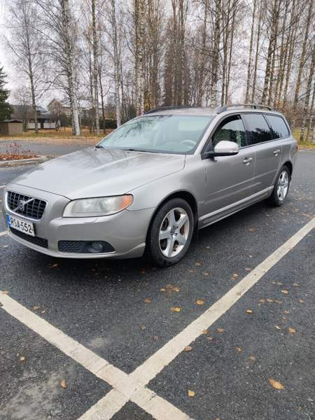 Volvo V70 Kitee - photo 8