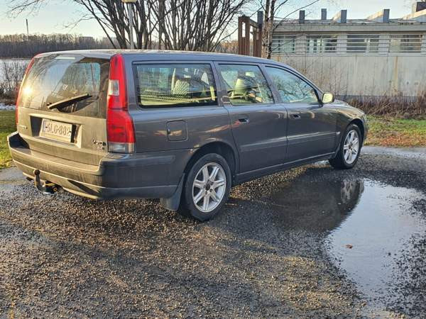Volvo V70 Торнио - изображение 4