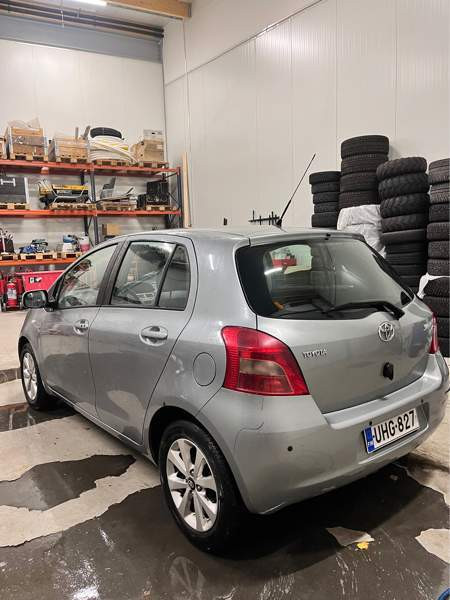 Toyota Yaris Kerava - valokuva 4