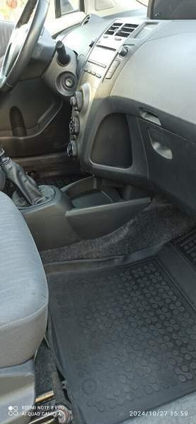 Toyota Yaris Helsinki - valokuva 8