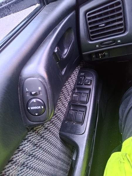 Toyota Carina E Riihimäki - valokuva 8