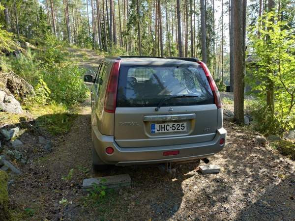 Nissan X-Trail Virrat - valokuva 2