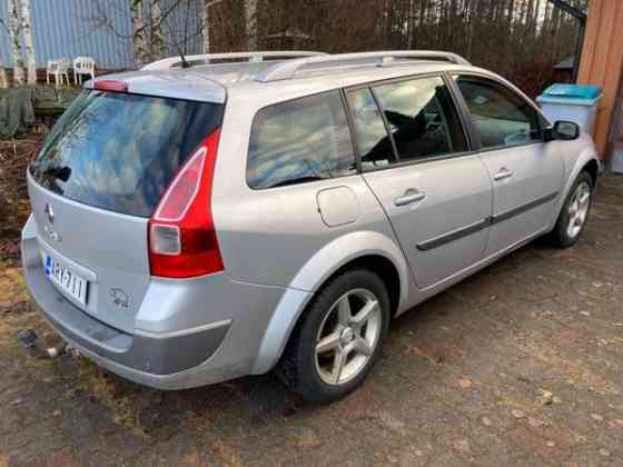 Renault Megane Лодейное Поле