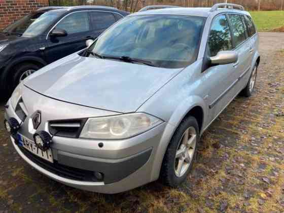 Renault Megane Лодейное Поле