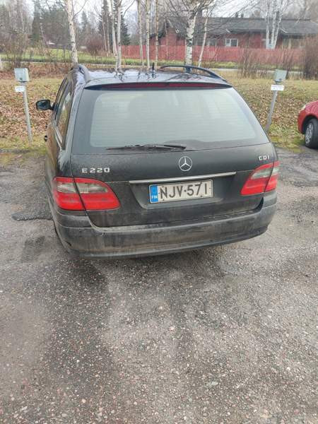 Mercedes-Benz 220 Pertunmaa – foto 2