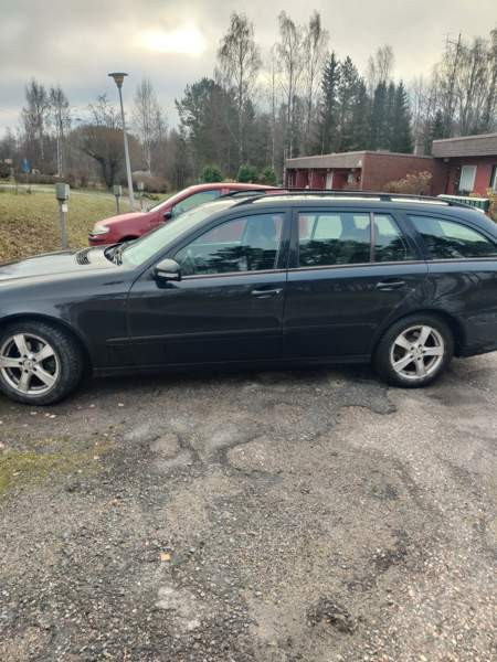 Mercedes-Benz 220 Pertunmaa – foto 1