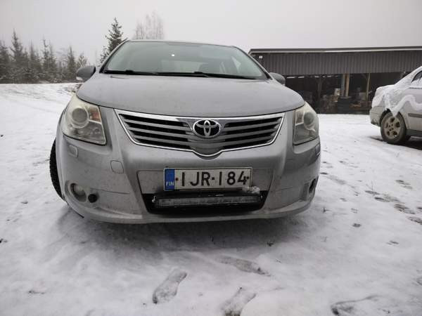 Toyota Avensis Kiuruvesi - valokuva 2