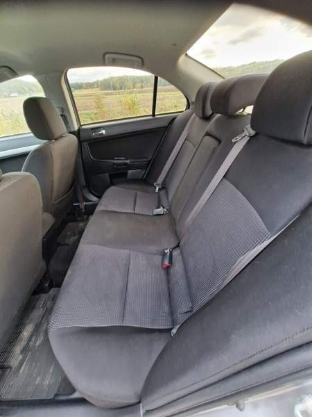 Mitsubishi Lancer Piikkiö - изображение 7