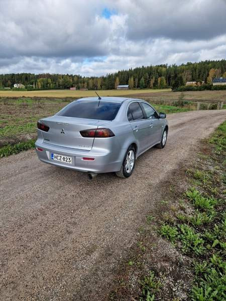 Mitsubishi Lancer Piikkiö - изображение 4