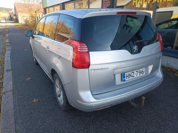 Peugeot 5008 Glebychevo - photo 6