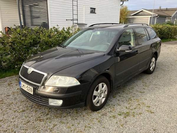 Skoda Octavia Haemeenlinna - photo 3