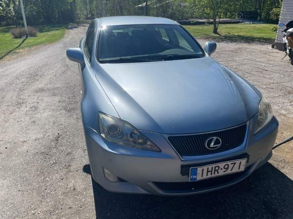 Lexus IS Tampere - valokuva 4