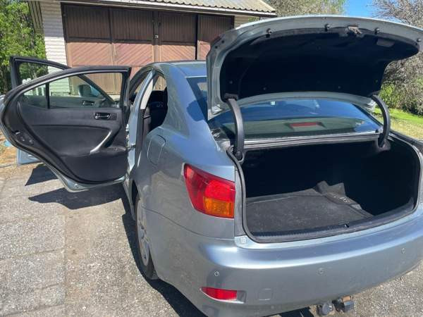 Lexus IS Tampere - valokuva 8