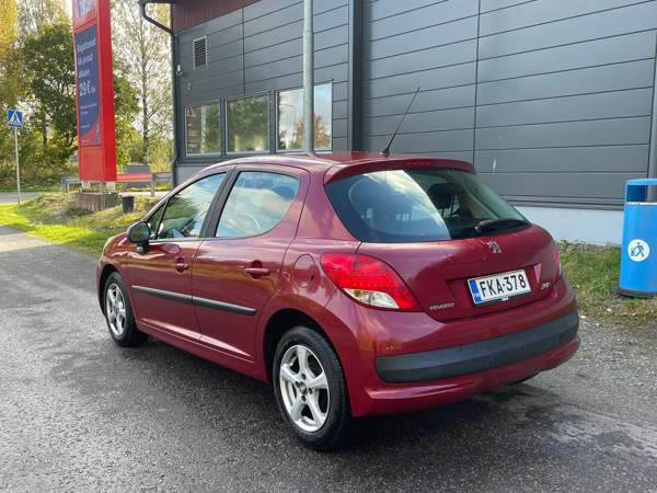Peugeot 207 Тампере - изображение 3