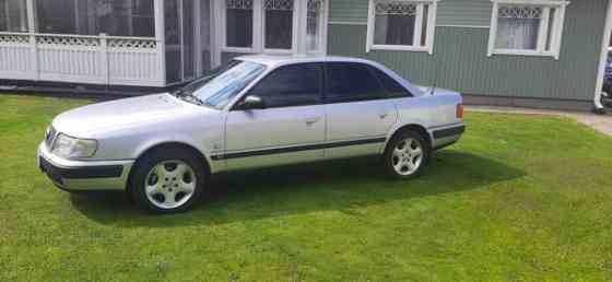 Audi 100 Haukipudas