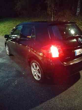 Toyota Auris Maentsaelae