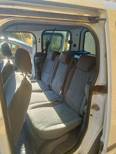 Ford Tourneo Connect Burshtyn - valokuva 5