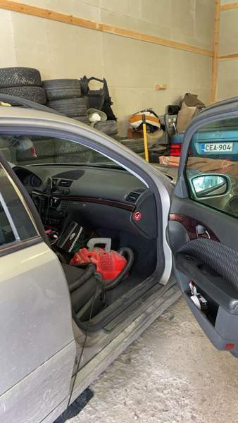 Mercedes-Benz 220 Huittinen - valokuva 7