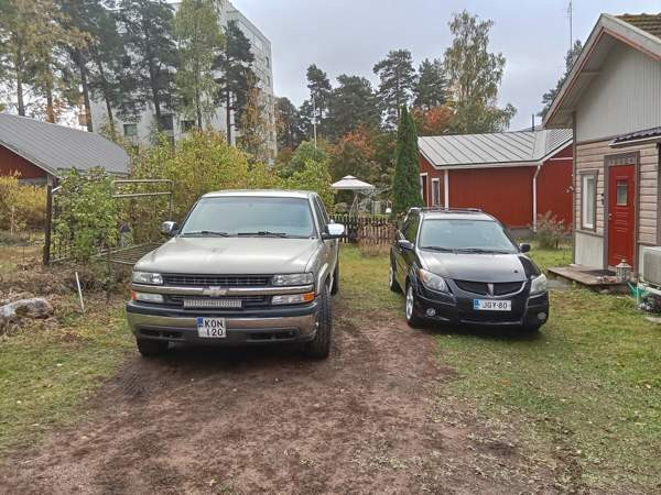 Pontiac Vibe Lovisa - valokuva 8