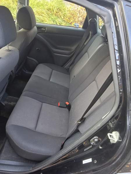 Pontiac Vibe Lovisa - valokuva 6