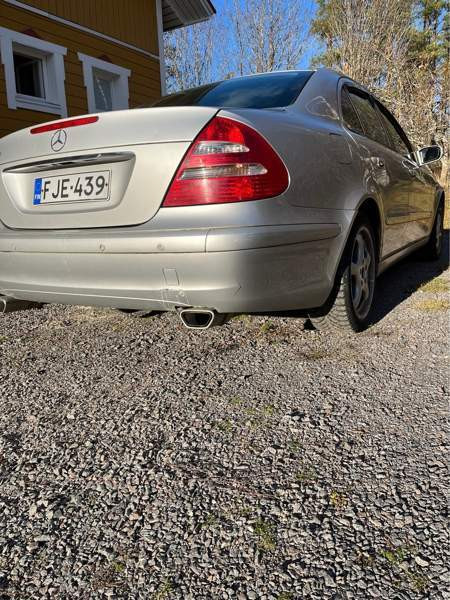 Mercedes-Benz E Raahe - valokuva 5