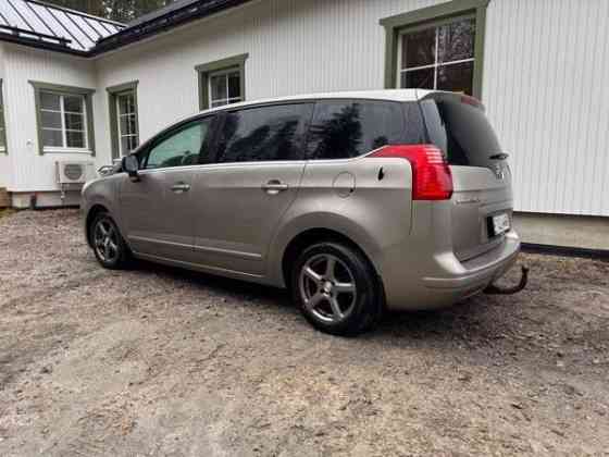 Peugeot 5008 Luga