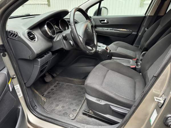 Peugeot 5008 Луга - изображение 8