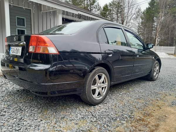 Honda Civic Kuusamo - valokuva 5