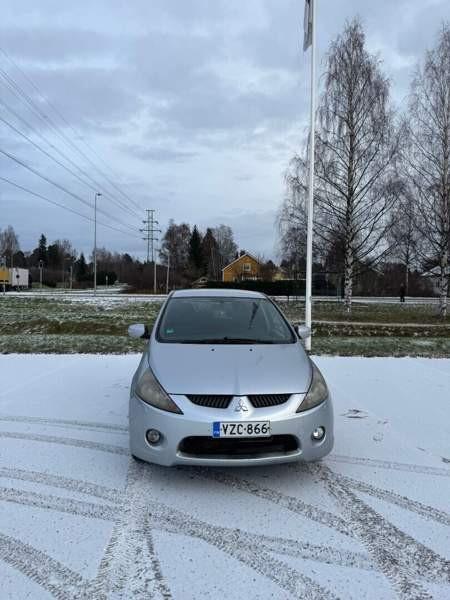 Mitsubishi Grandis Oulu - photo 3