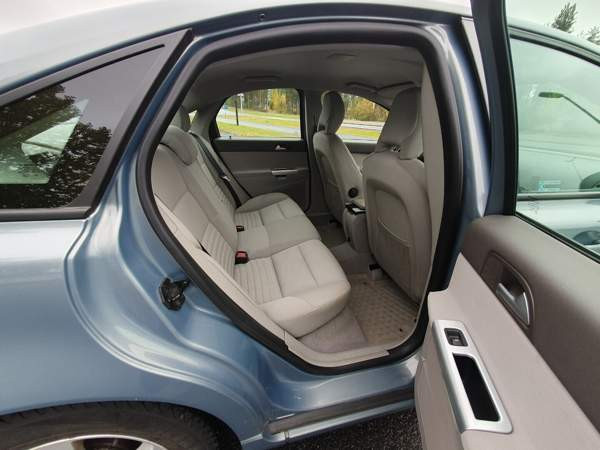 Volvo S40 Оулу - изображение 7