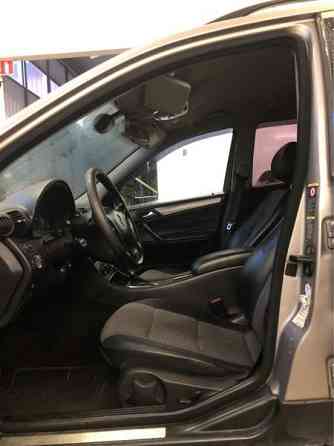 Mercedes-Benz C Alavieska