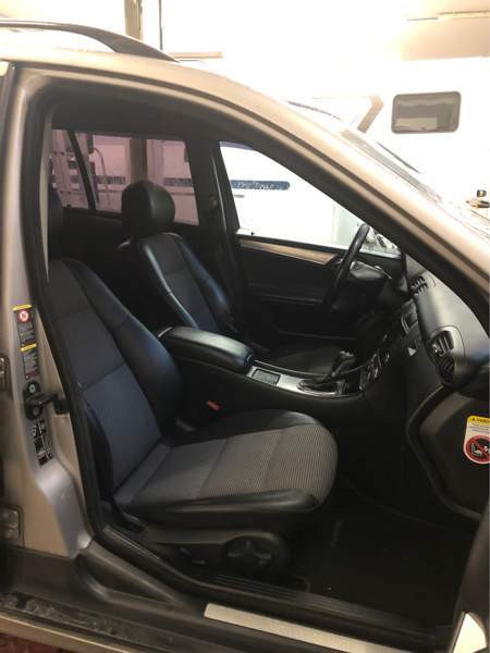 Mercedes-Benz C Alavieska - valokuva 4