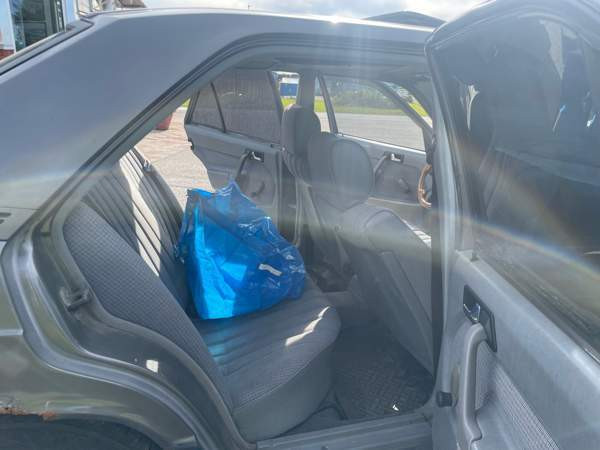 Mercedes-Benz 190 Tornio - valokuva 5