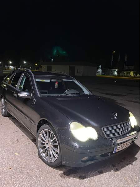 Mercedes-Benz 180 Nivala - изображение 1