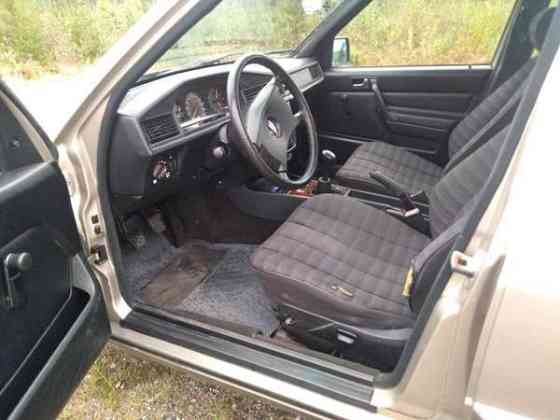 Mercedes-Benz 190 Toivakka