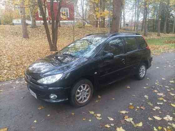 Peugeot 206 Хювинкяя