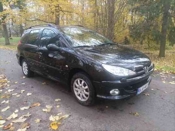 Peugeot 206 Хювинкяя