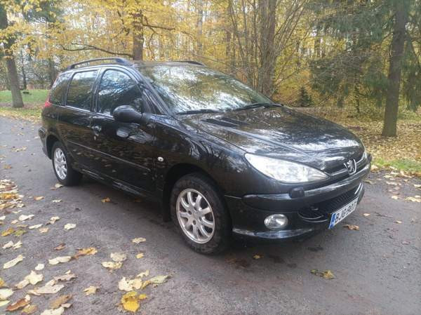 Peugeot 206 Hyvinkää - valokuva 1