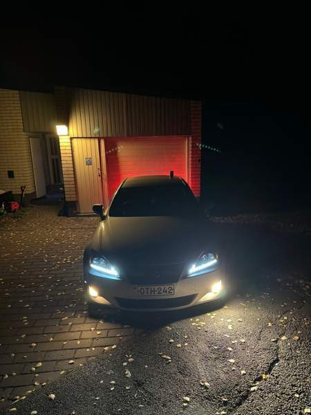 Lexus IS Варкаус - изображение 1